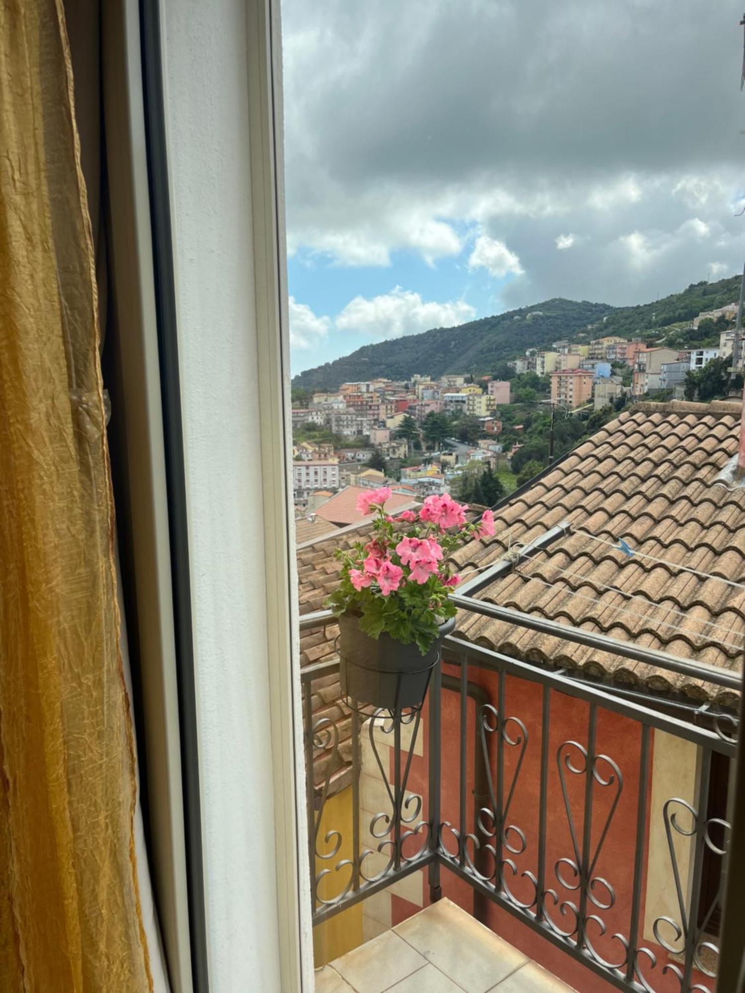 B&B Niu Susu Lanusei Esterno foto